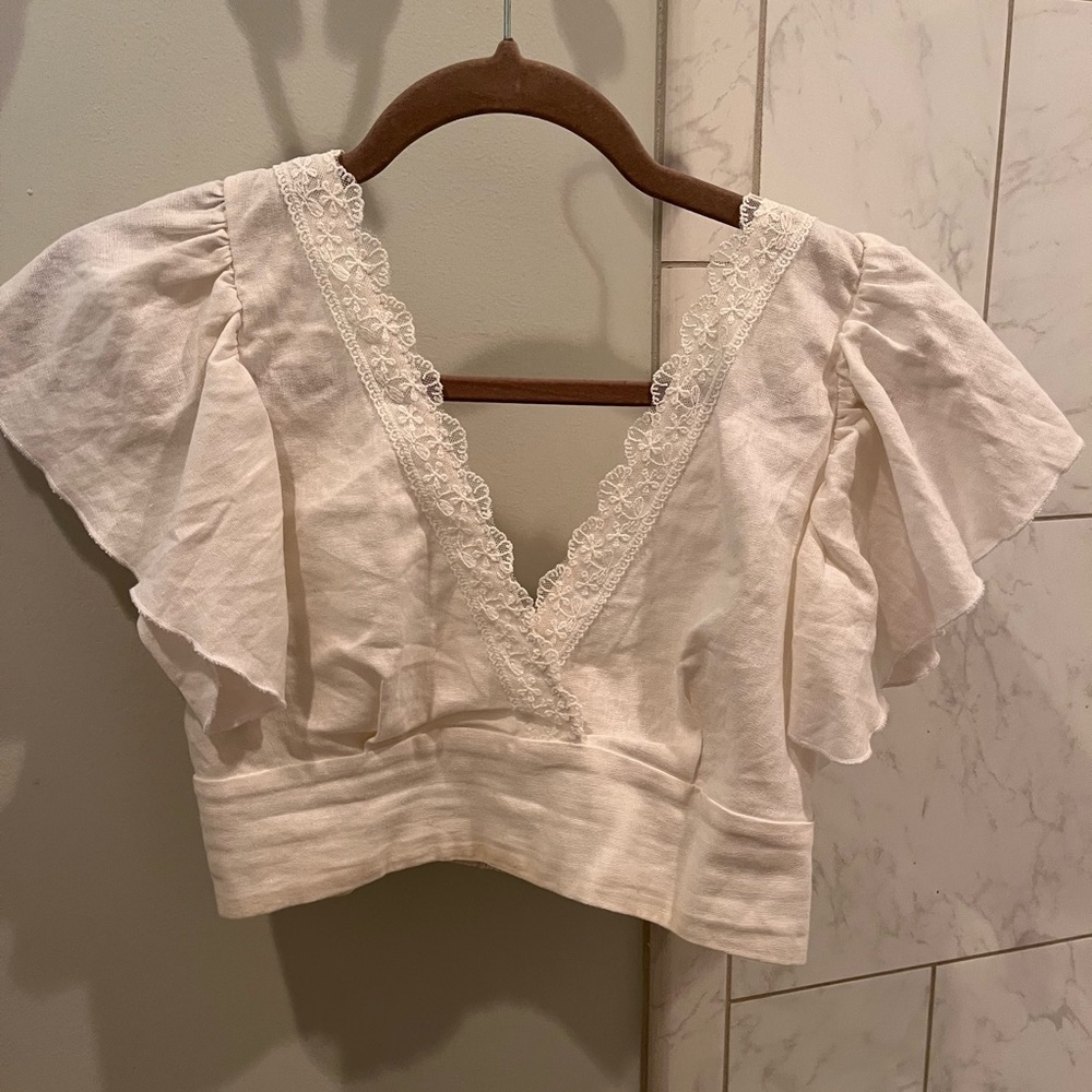 White C’isa top with lace trim